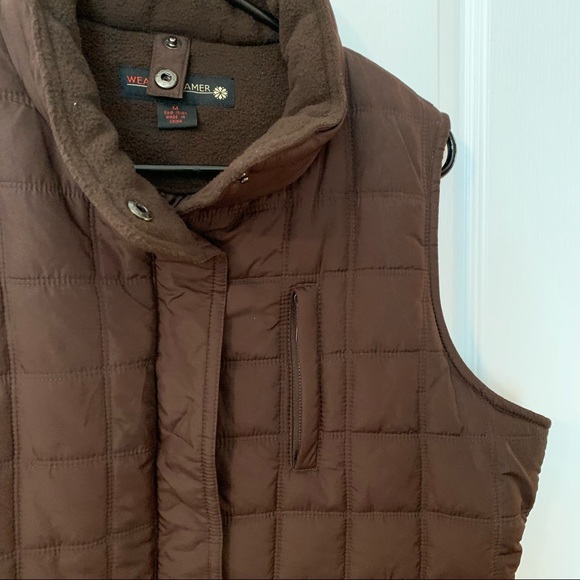 Weather Tamer Insulated Puffer Vest - Picture 5 of 8